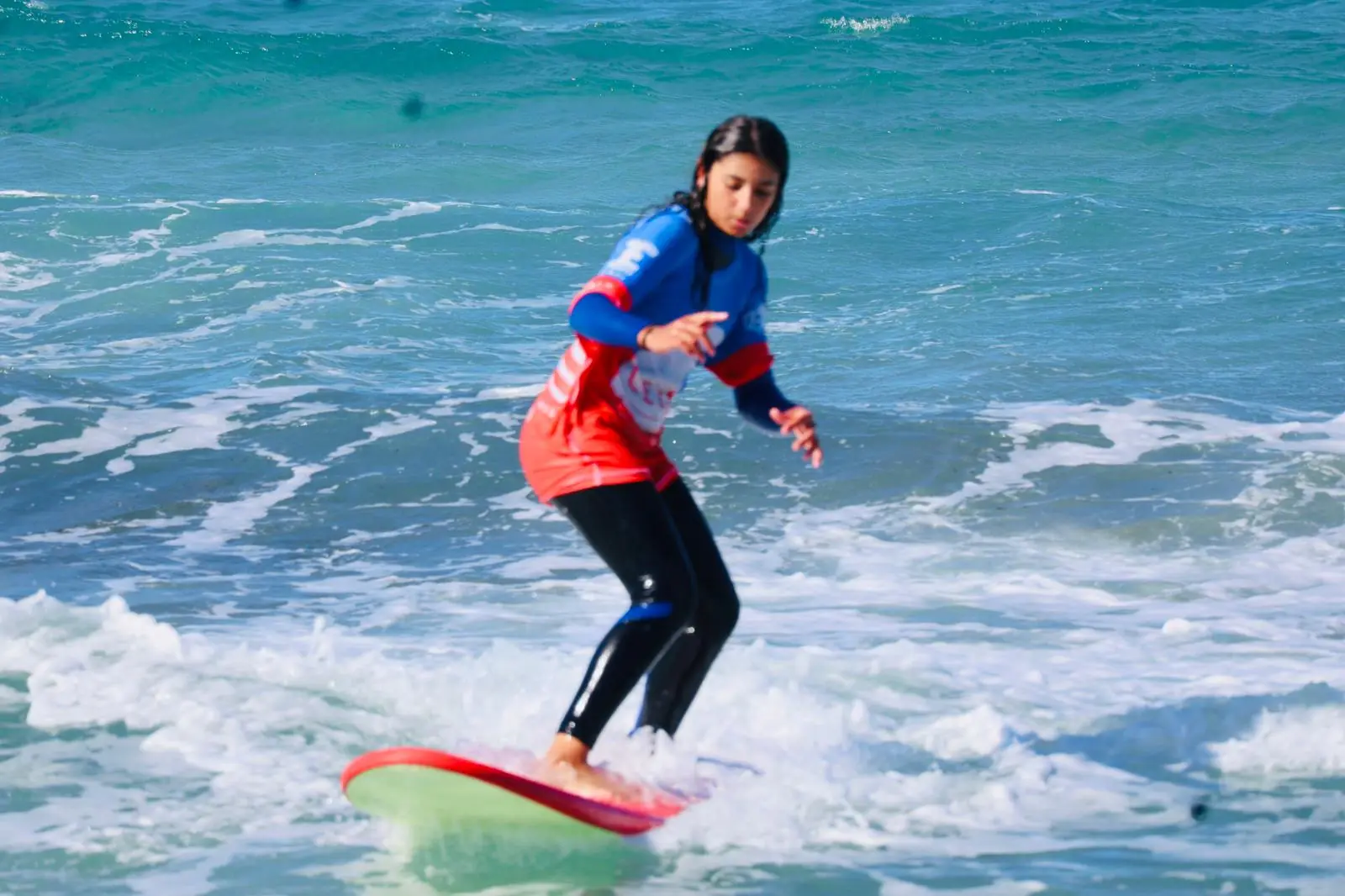 Jeunes compétiteurs du club de surf